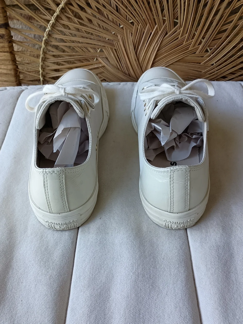 Converse White Low Top Sneakers with Gold Eyelets_9.5 - Picture 4 of 9